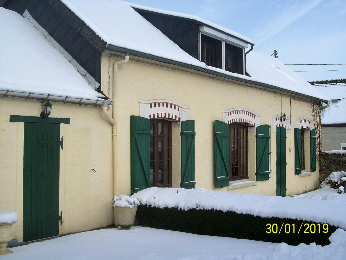 La Cle Des Champs Villa Longueval Exterior photo